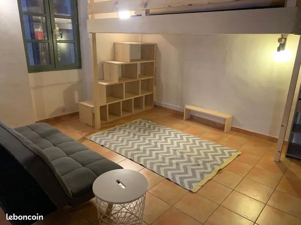 Appartement - Nîmes centre P1 bis