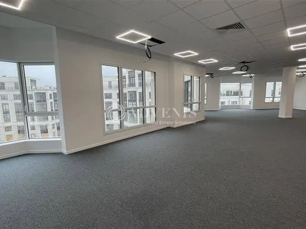 Bureaux 1283 m²