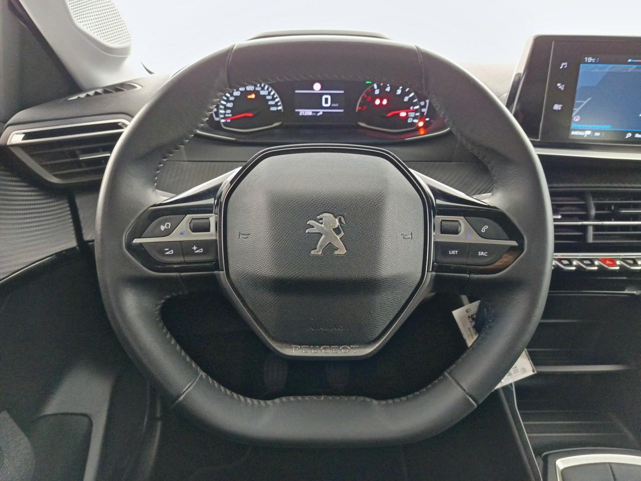 Peugeot 208 puretech 100 s&s bvm6 style — photo 15