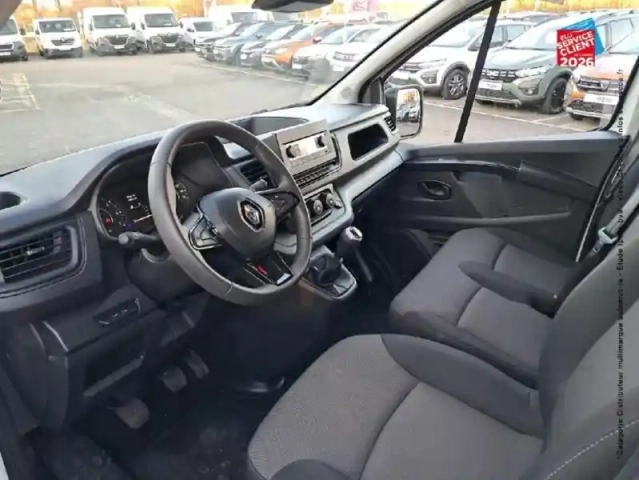 Renault Trafic fg l1h1 3t 2.0 blue dci 130ch confort e6e — photo 30