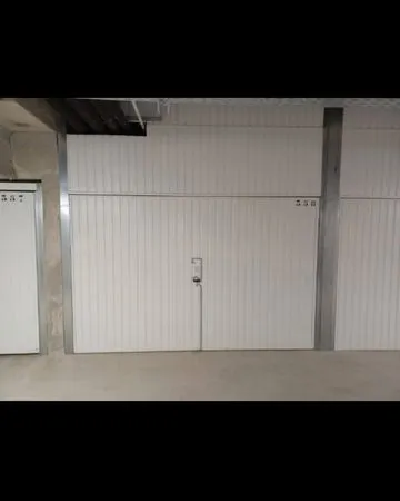 A louer garage fermé en sous-sol sécurisé. Marseille 8ème