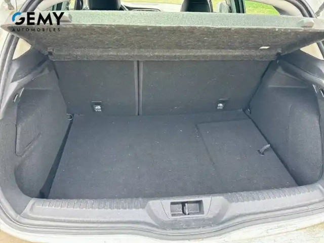 Renault Megane mégane iv berline e-tech plug-in hybride 160 - 21n — photo 6