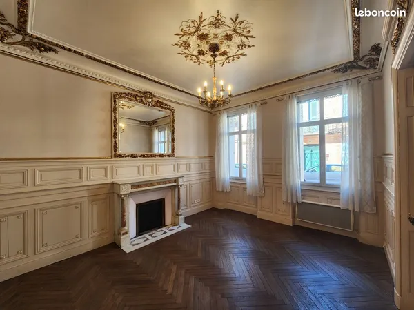 Studio bourgeois idéal local libéral ou habitation