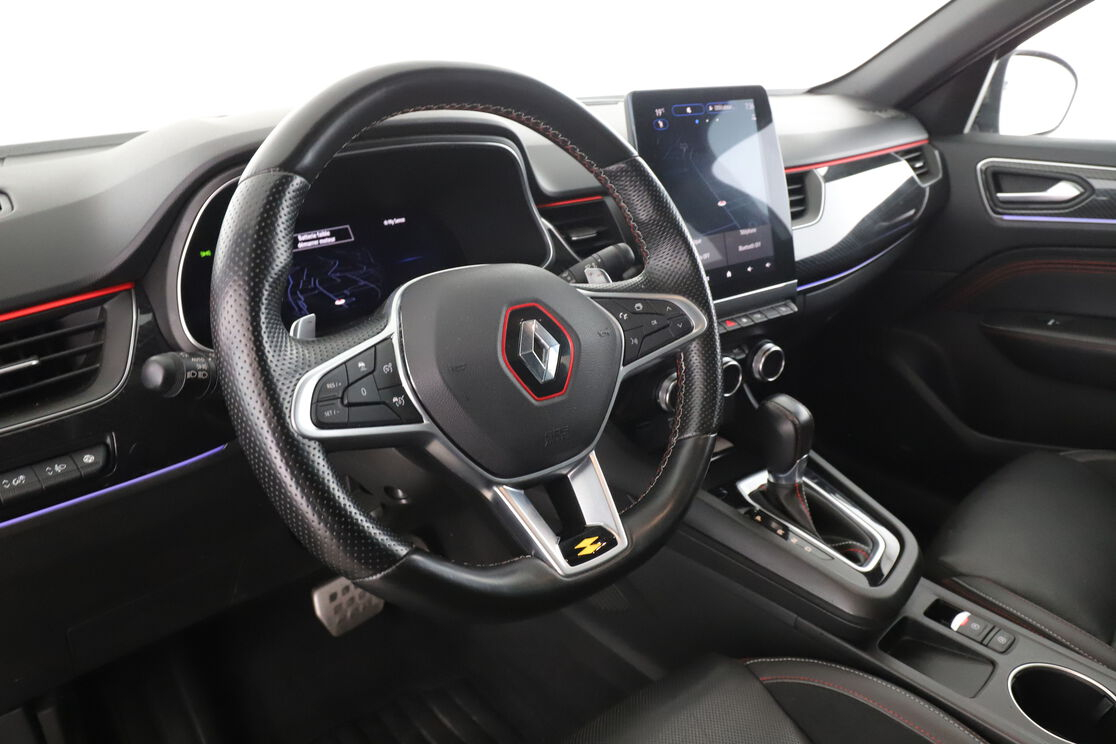 Renault Arkana 1.3 TCe RS Line EDC — photo 10
