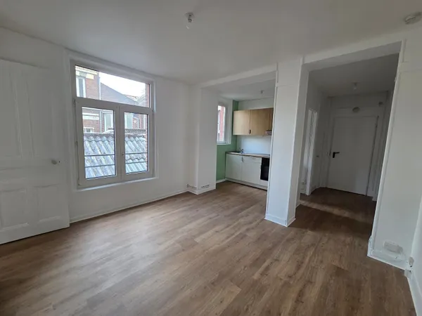 APPARTEMENT A LOUER AU CENTRE VILLE DE SAINT-QUENTIN