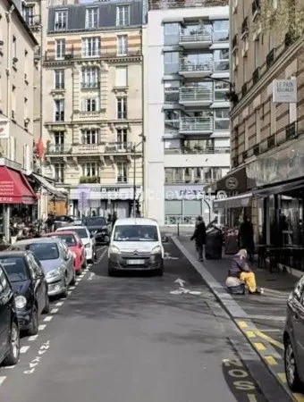 Local commercial 1 250 m²