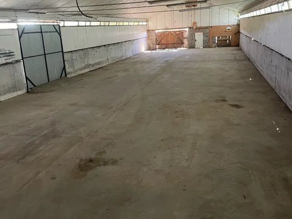 Bâtiment 500m²