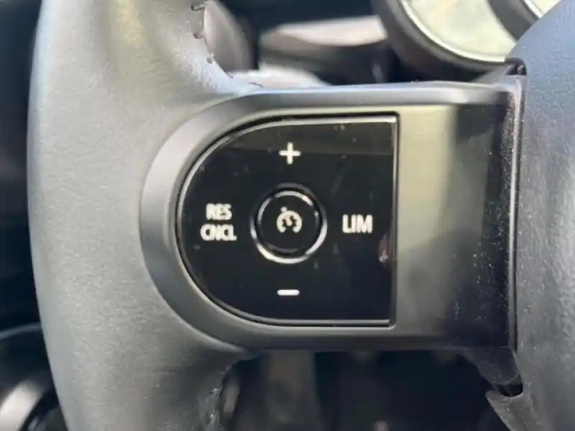 Mini Mini 5 portes cooper 136ch edition camden — photo 15