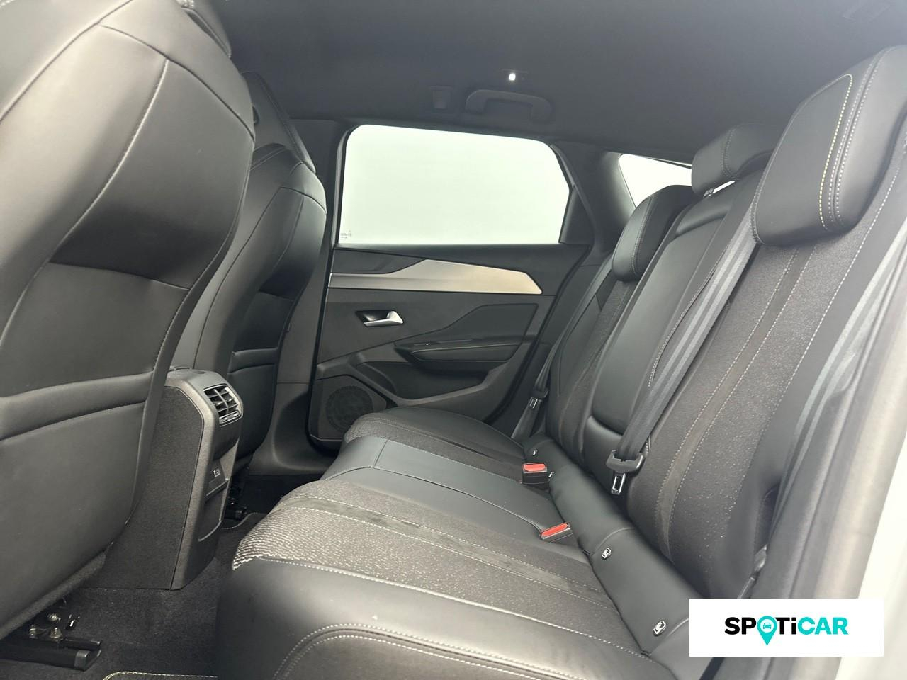 Peugeot 308 sw 1.5 bluehdi 130ch s&s gt eat8 — photo 10