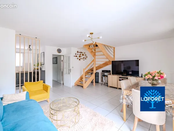 Maison 4 pièces 77 m²