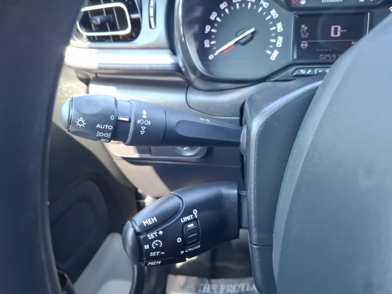 Citroën C3 1.2 puretech 83ch s&s shine — photo 16