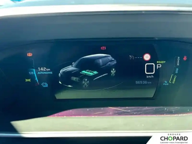 Peugeot 2008 electrique 136 ch — photo 17