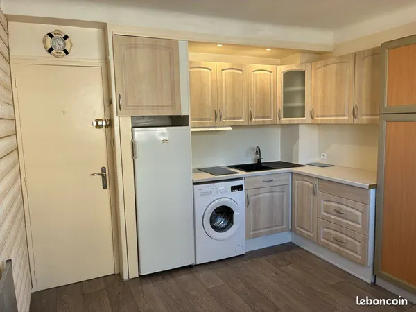 Studio à 150 m de la plage