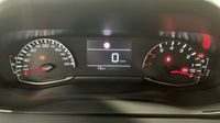 Peugeot 2008 1.2 PureTech 130ch S&S Style — photo 9
