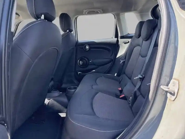 Mini Mini hatch 5 portes one 102 ch — photo 12