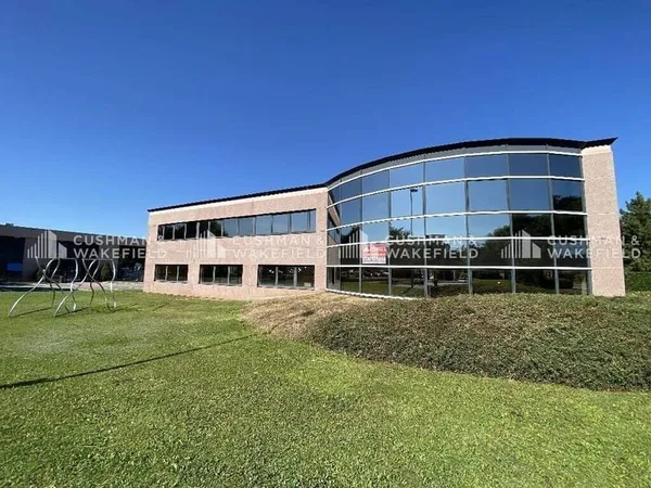 Bureau 444 m²