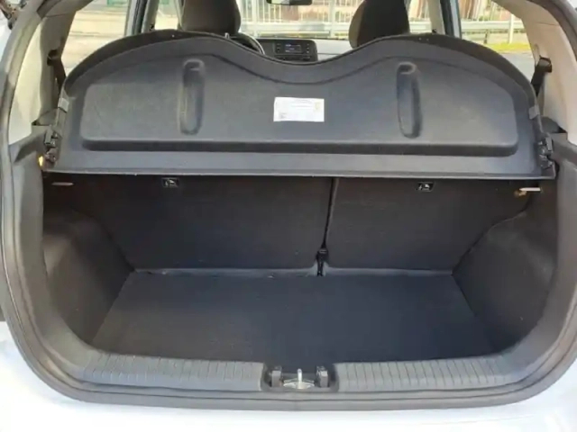 Hyundai I10 intuitive 1.0 67 ch — photo 6