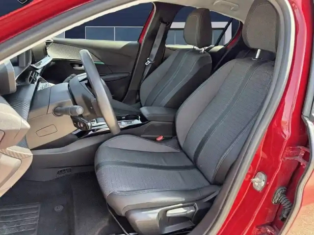 Peugeot 208 electrique 50 kwh 136ch — photo 14