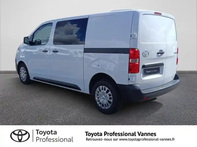 Toyota Proace medium 2.2 d-4d 150 cabine approfondie start pack confort bva my25 — photo 3