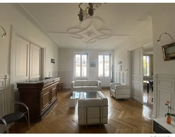 Appartement 6 pièces 138 m²