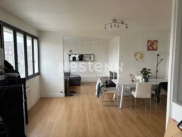 Appartement 6 pièces à vendre à Reims - Dernier étage avec garage fermé