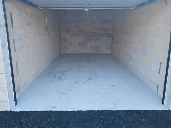 Location garages sécurisée