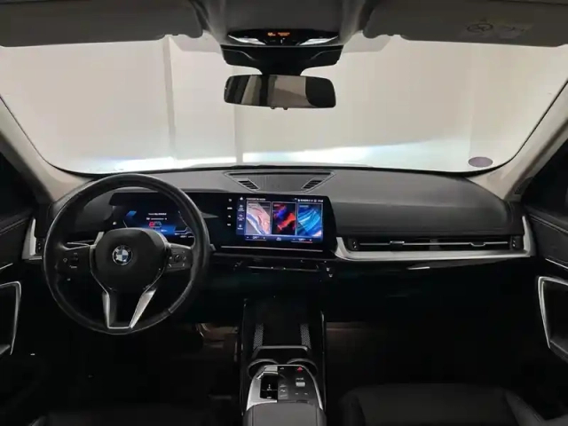 Bmw X1 sdrive18i 136ch xline — photo 9