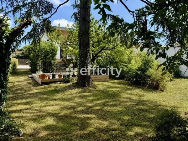 Maison 5 pièces 111 m²