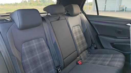 Volkswagen Golf 2.0 TDI 200 DSG7 - GTD – 2022 – 60016 km – Diesel – Boîte Automatique — photo 52