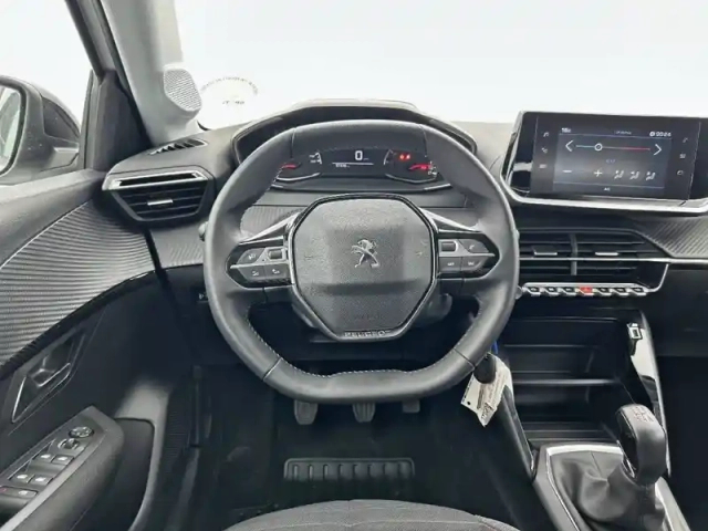 Peugeot 208 puretech 75 s&amp;s bvm5 — photo 9