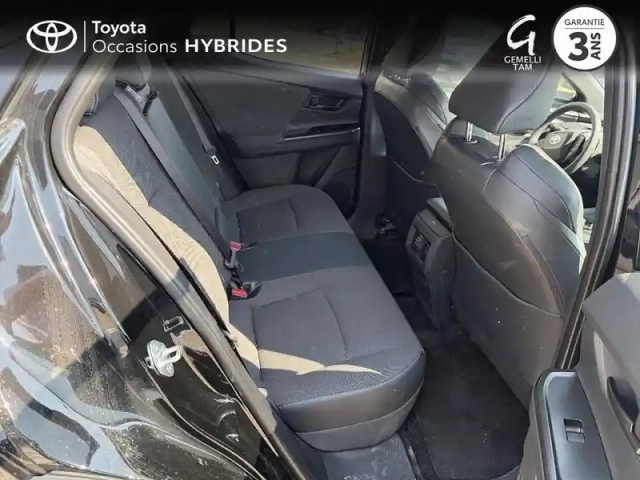 Toyota C-Hr + 224ch 77kwh design grande autonomie — photo 7