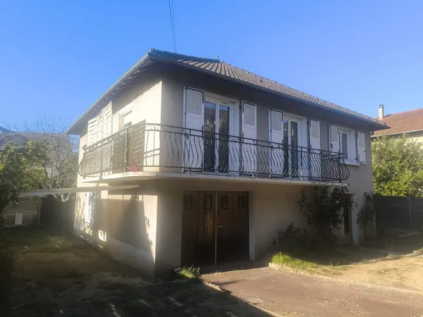 BRIVE-LA-GAILLARDE Maison 4 chambres avec jardin et garage