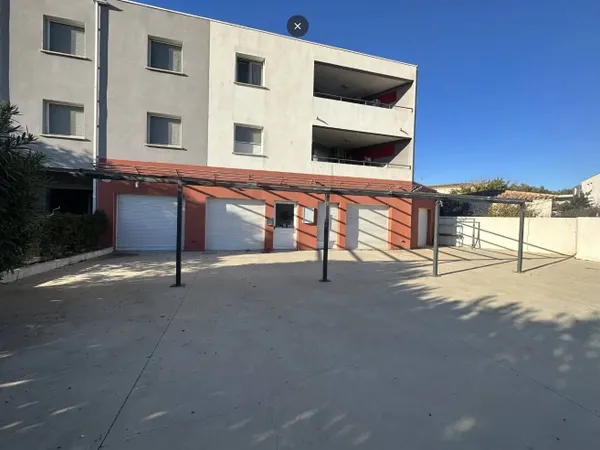 Appartement 3 pièces 203 m²