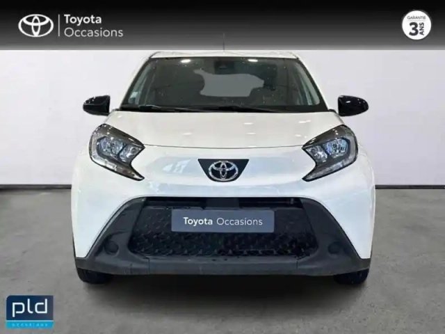 Toyota Aygo x 1.0 vvt-i 72ch dynamic — photo 2