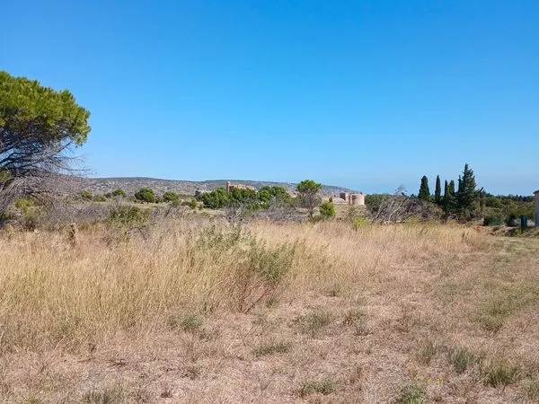 Terrain a vendre a Salses le Chateau