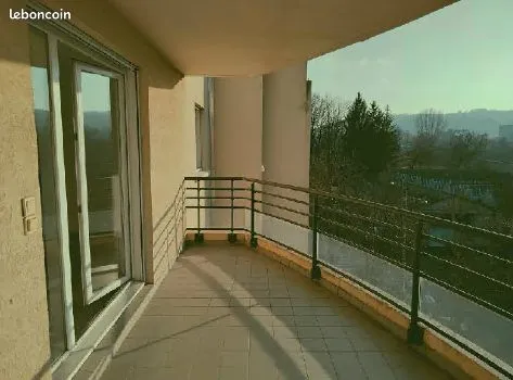 Appartement 4 pièces 90 m²