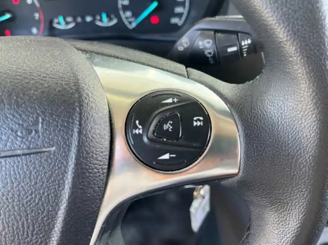 Ford Transit Connect fourgonnette l2 1.0e 100ch e85 trend — photo 21