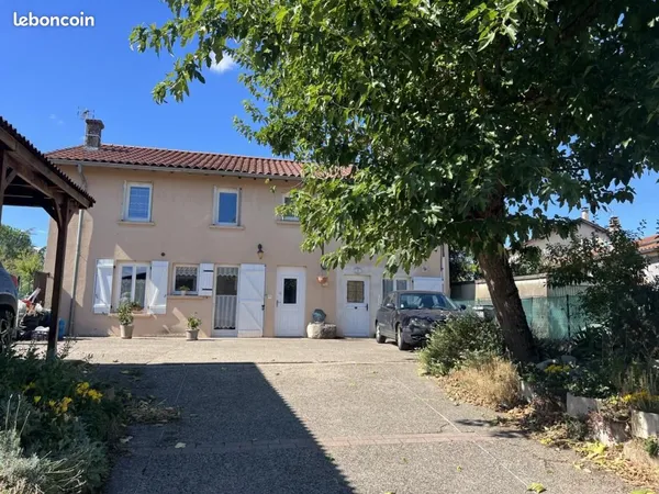 Maison 6 pièces 160 m²