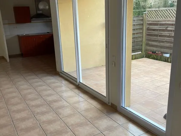 maison /appt "Les Sénioriales" Salies du salât Particulier