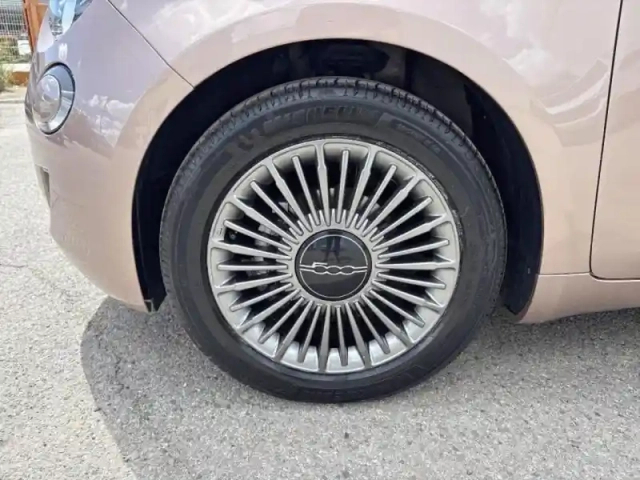 Fiat 500 e 95ch icône — photo 12