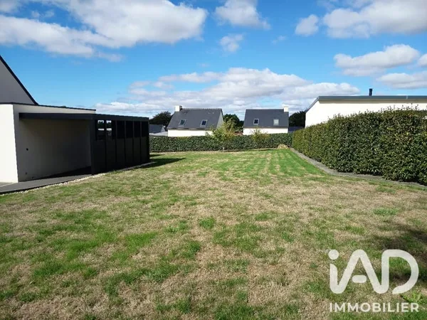 Terrain 471 m²