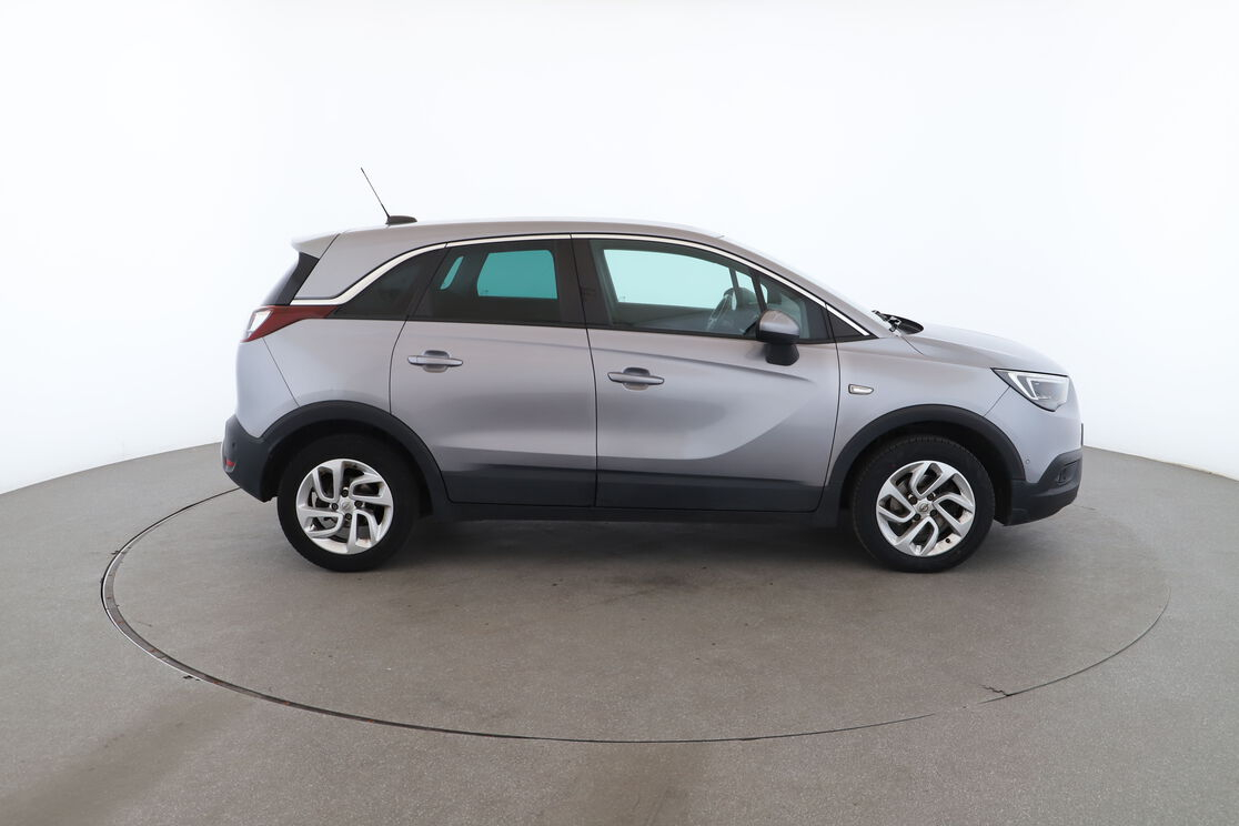 Opel Crossland X 1.2 Turbo Elegance Business — photo 6