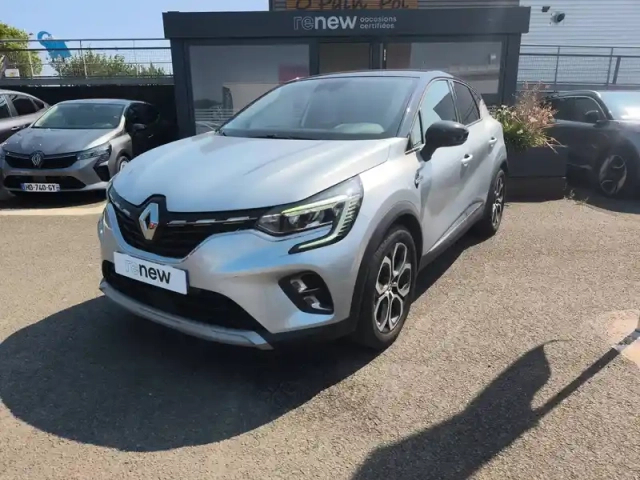 Renault Captur e-tech 145 - 21