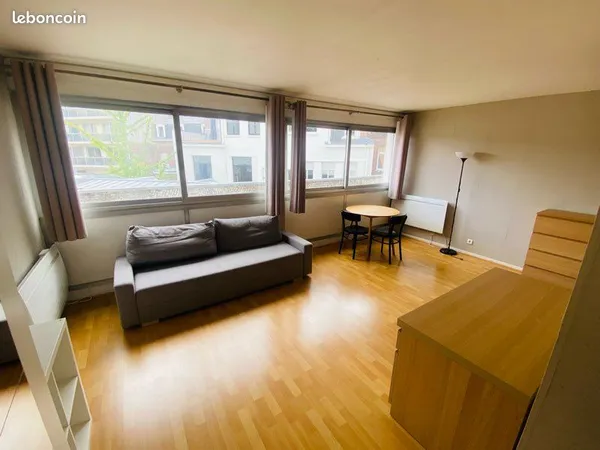 Studio 31m2 - Proche Sciences PO / Quartier JB Lebas - parking sécurisé
