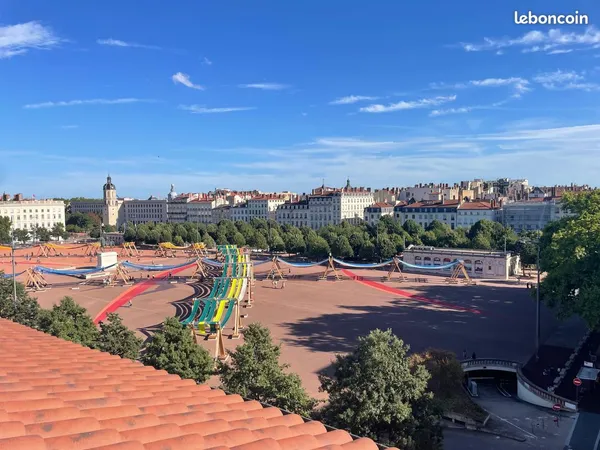 Appartement T2 place Bellecour