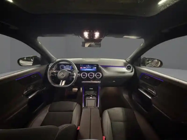 Mercedes Gla 250 e hybrid eq amg line — photo 11