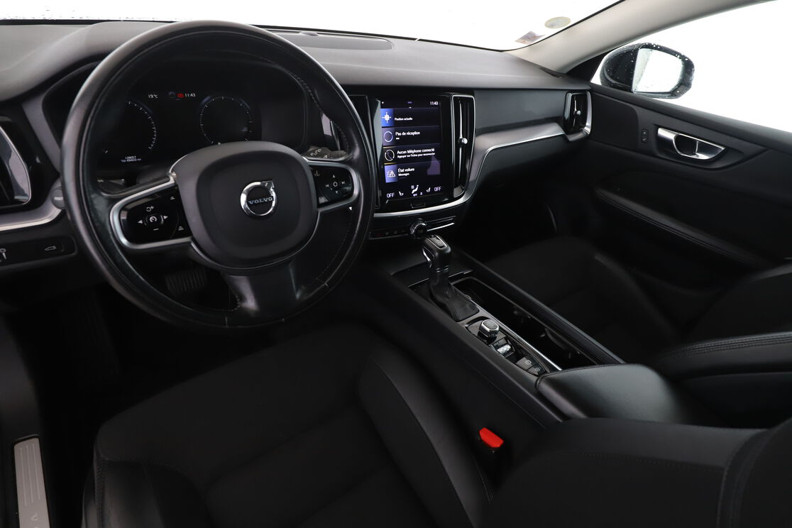 Volvo V60 2.0 D4 AdBlue Geartronic 8 — photo 10