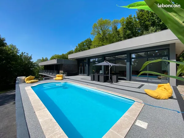 Maison / Villa