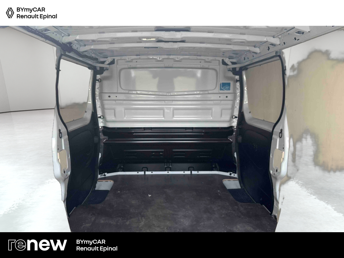Renault TRAFIC FG BLUE DCI 130 L2H1 3T GSR2 — photo 13