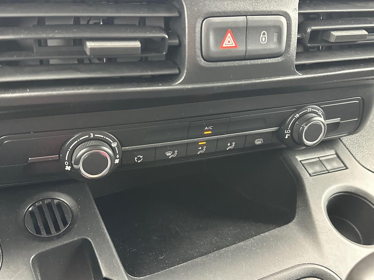 Citroën Berlingo van m 650 puretech 110 s&s bvm6 — photo 27
